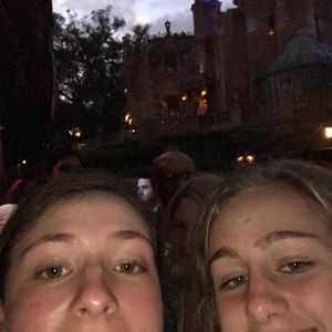 Meet your Posher, Sophia